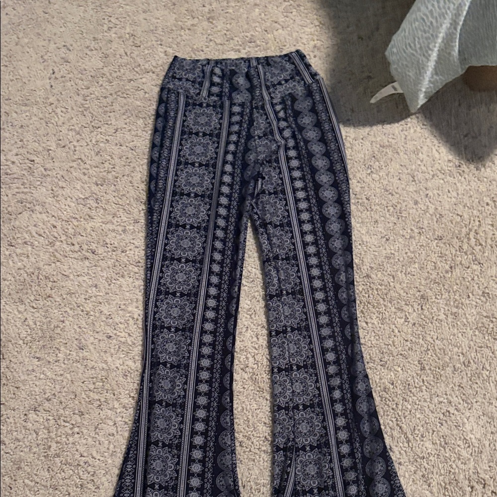 Boho Women's Flare Pants Small/extra small navy & white